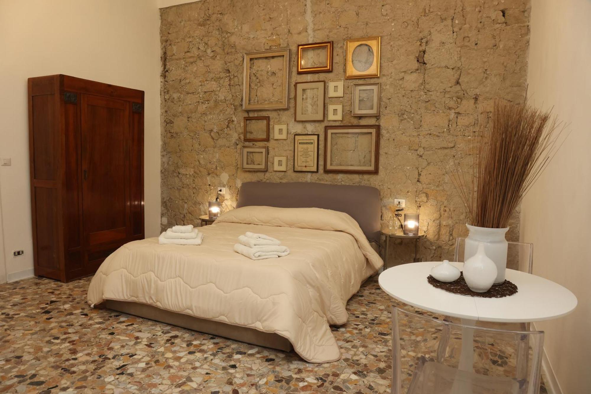 Bethel Come Casa Apartments Naples Extérieur photo